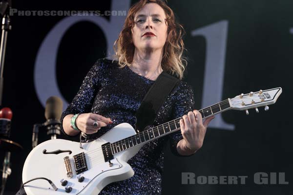 SLOWDIVE - 2014-08-15 - SAINT MALO - Fort de St Pere - 